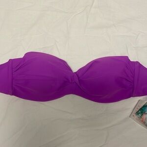 Women’s strapless bathing suit top